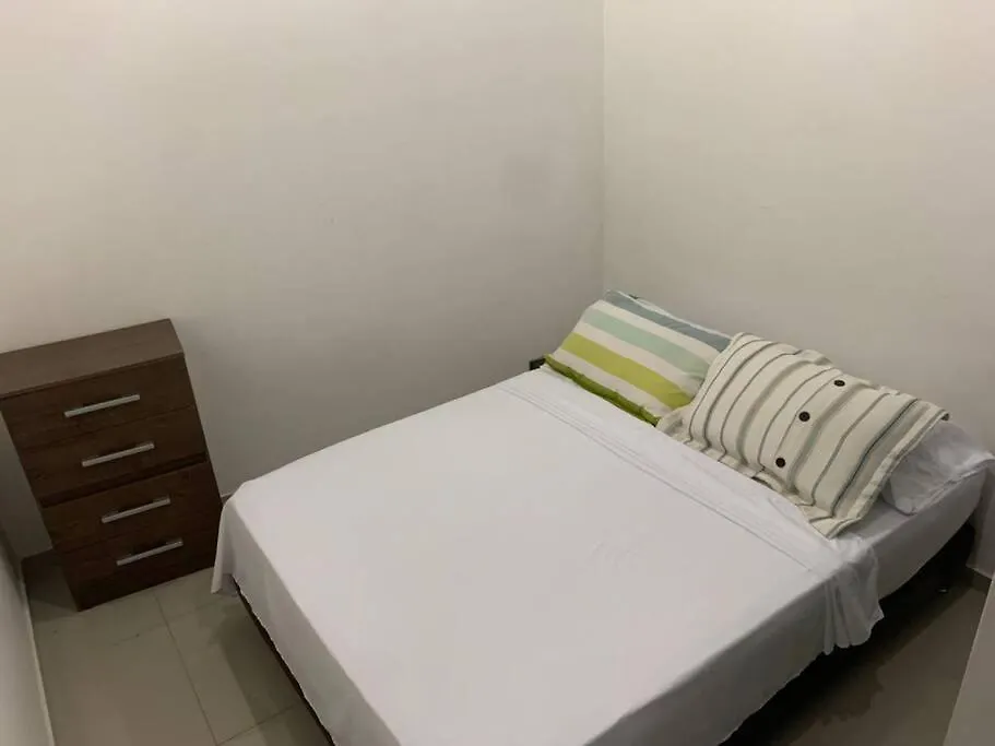 Apartamento En Ciudad Jardin #7 Cali Colombia